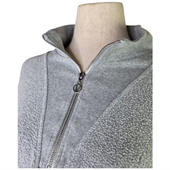 Victoria’s Secret On Point Gray Half Zip Pullover Sweatshirt XXL Cozy Lounge - Picture 2 of 8